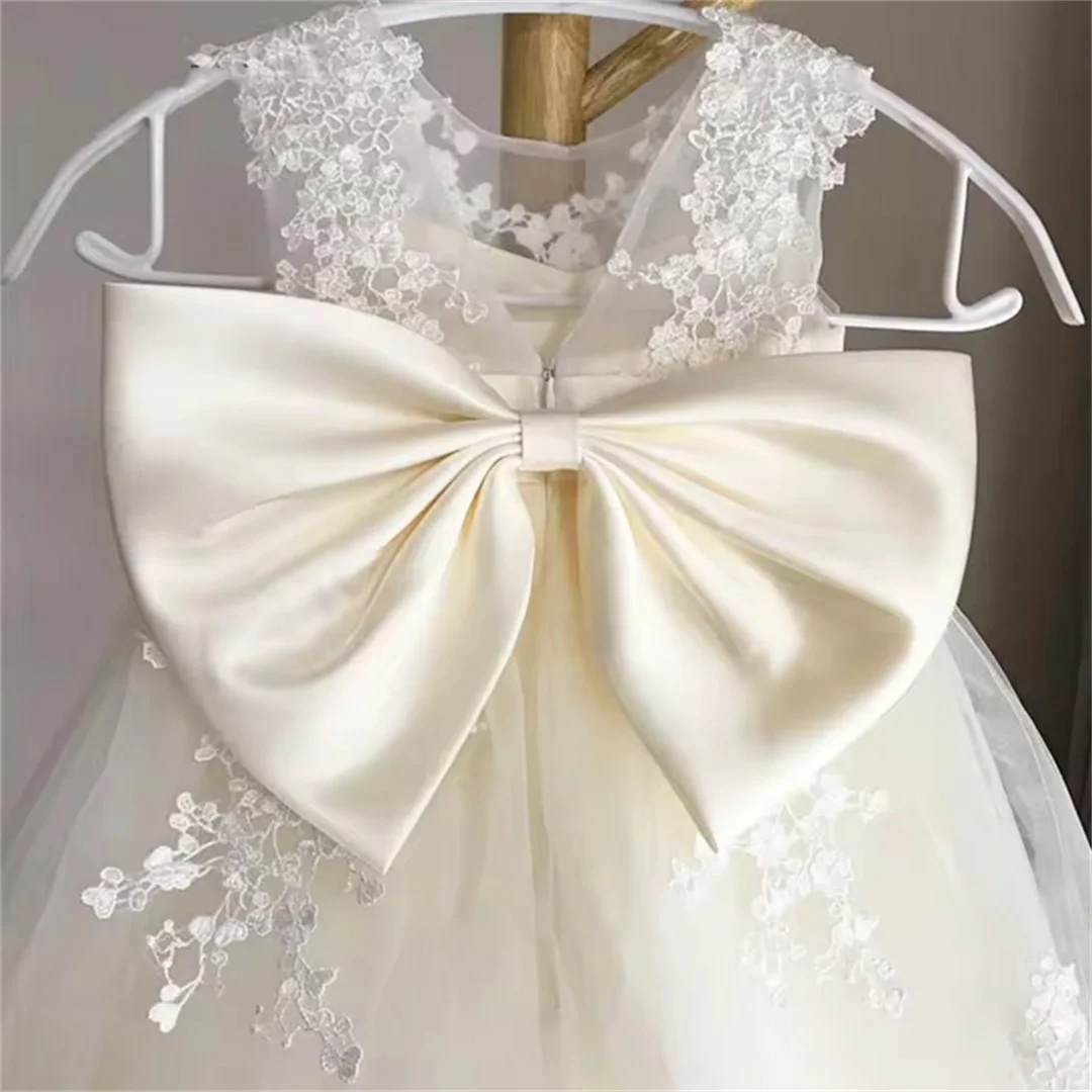 Puffy Flower Girl Dresses Ivory Lace With Satin Bow Sleeveless Kids Birthday Ball Gowns Princess First Communion Dresses