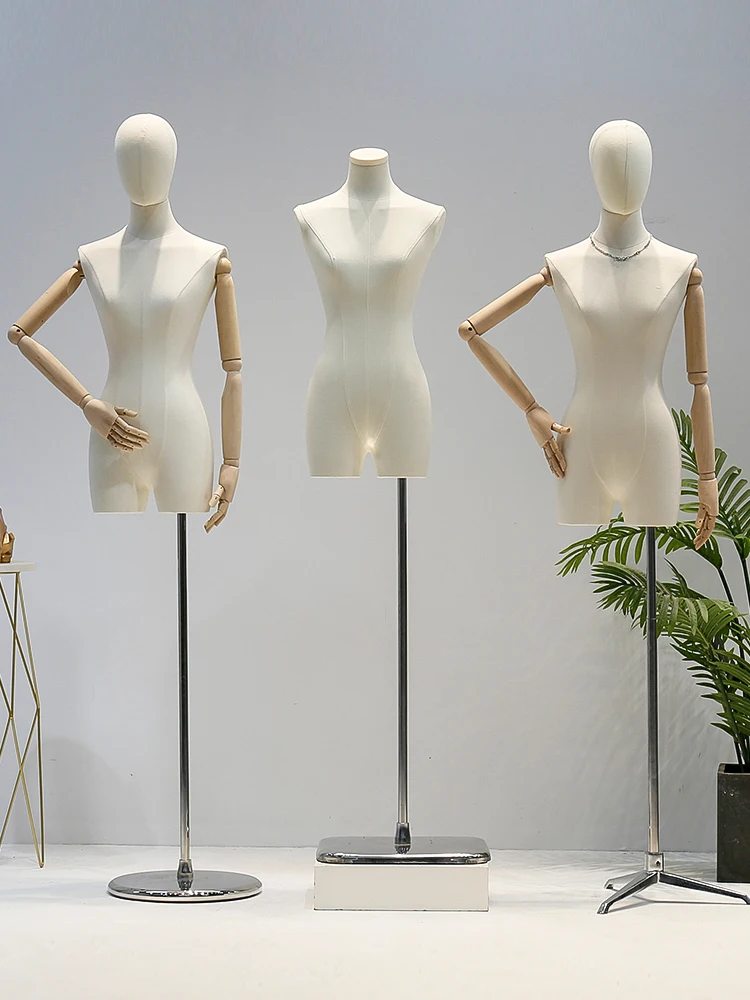 Small breast, clavicle, mannequin props, women's clothing table, full body body body, clothing window display shelf