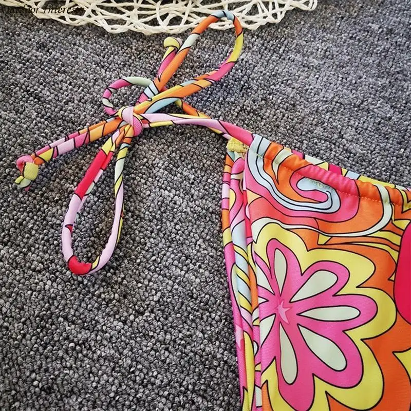 

Side Ties Two Piece Swimsuit Beach Wear Bathing Suit Women's Floral Print Backless for Triangle Set 400C