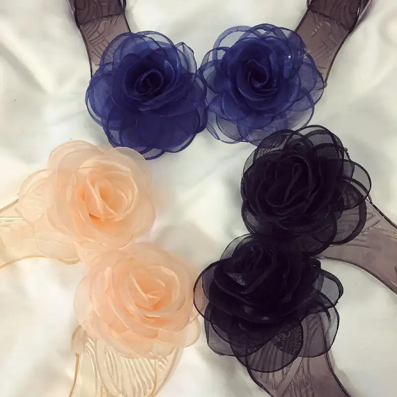 Elegante Koreanische Chiffon-Blumen-Jelly-Schuhe für Damen 2026 Sommer Mode Transparente Kristall-Outdoor-Flachsandalen zum Hineinschlüpfen Größe 35-41 – Detail 2