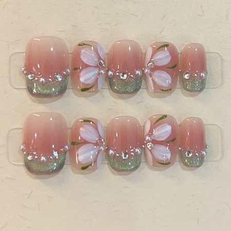 10Pcs Short Handmade Press on Nails Full Cover Colorful Cute Pearls French Ballerina False Nails Manicure Wearable Nail Tips Art