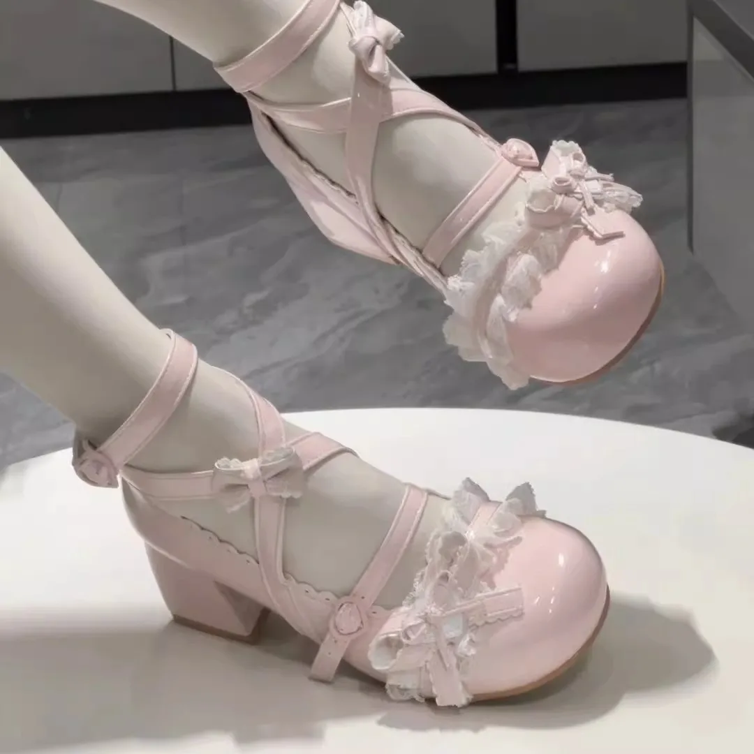 #20 Trending Middle Heel Shoes Right Now