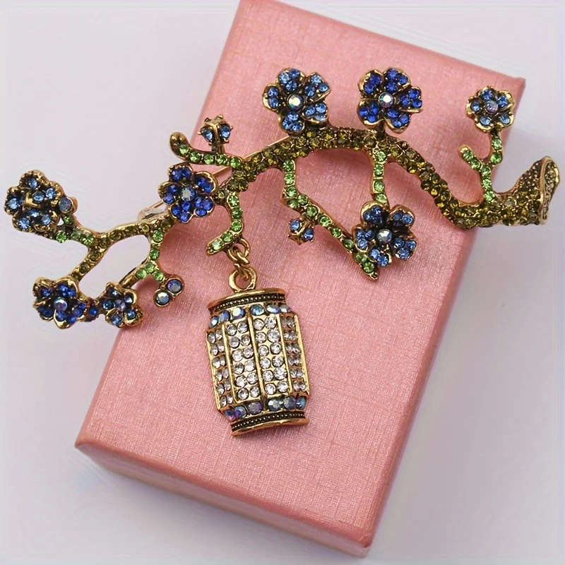 ヴィンテージ風梅の花ブローチ おしゃれ婦人服アクセサリー