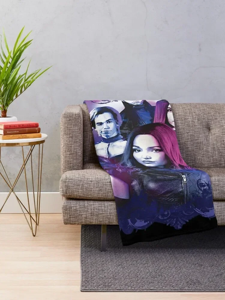 Descendants 3 Carlos, Jay, Mal, and Evie T-Shirt Throw Blanket Bed linens Blankets For Sofas Blankets