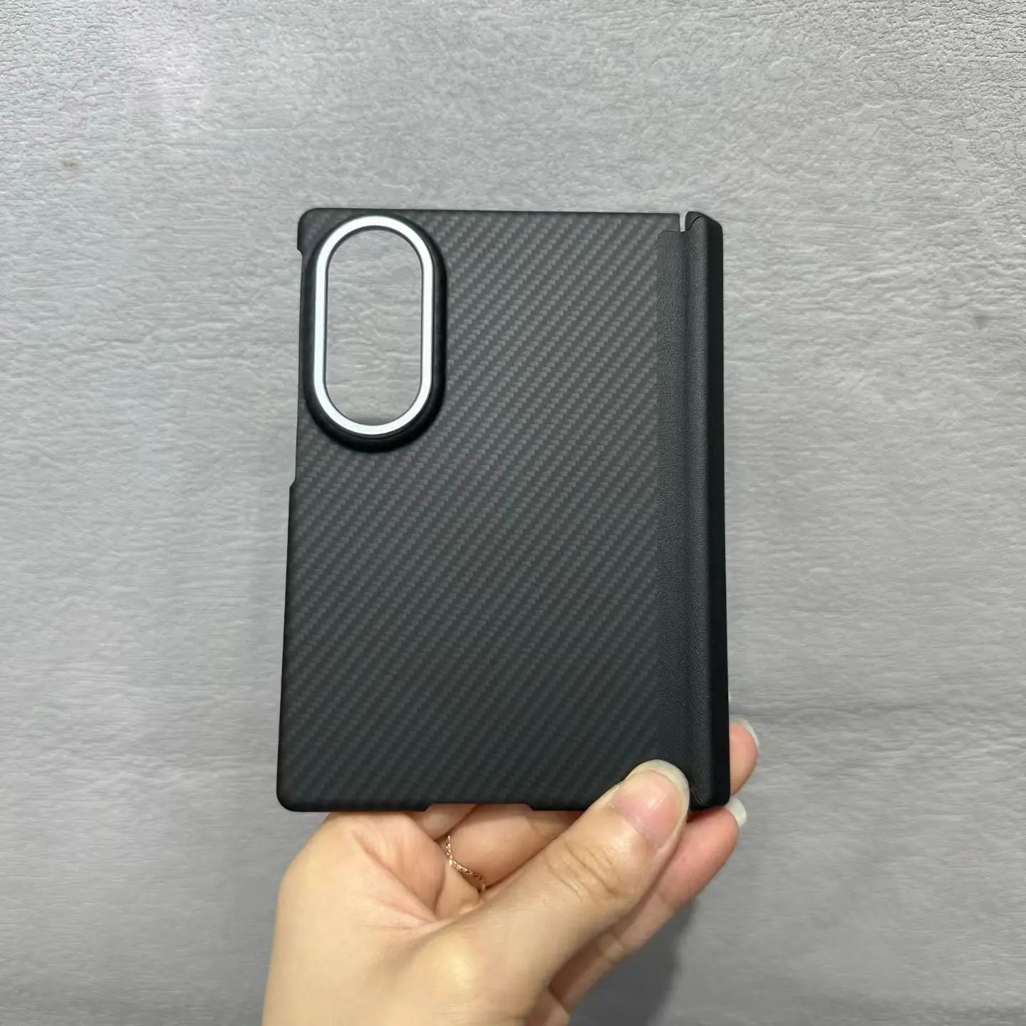 Precyzyjnie wykonana obudowa z włókna węglowego do Samsung Galaxy Z Fold 8, szeroka magnetyczna obudowa z włókna aramidowego, ultracienka, lekka, ochronna. — zdjęcie produktu 5