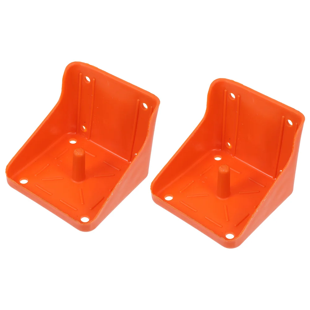 

2Pcs Livestock Fodder Box Pe Material Durable Portable Practical Design Salt Lick Feeding Holder Sheep Cattle Accessory
