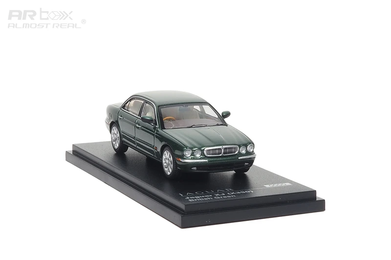 

AR Box 1:64 XJ350 Jaguar British Racing Green Die-Cast Car Model Miniature Gifts