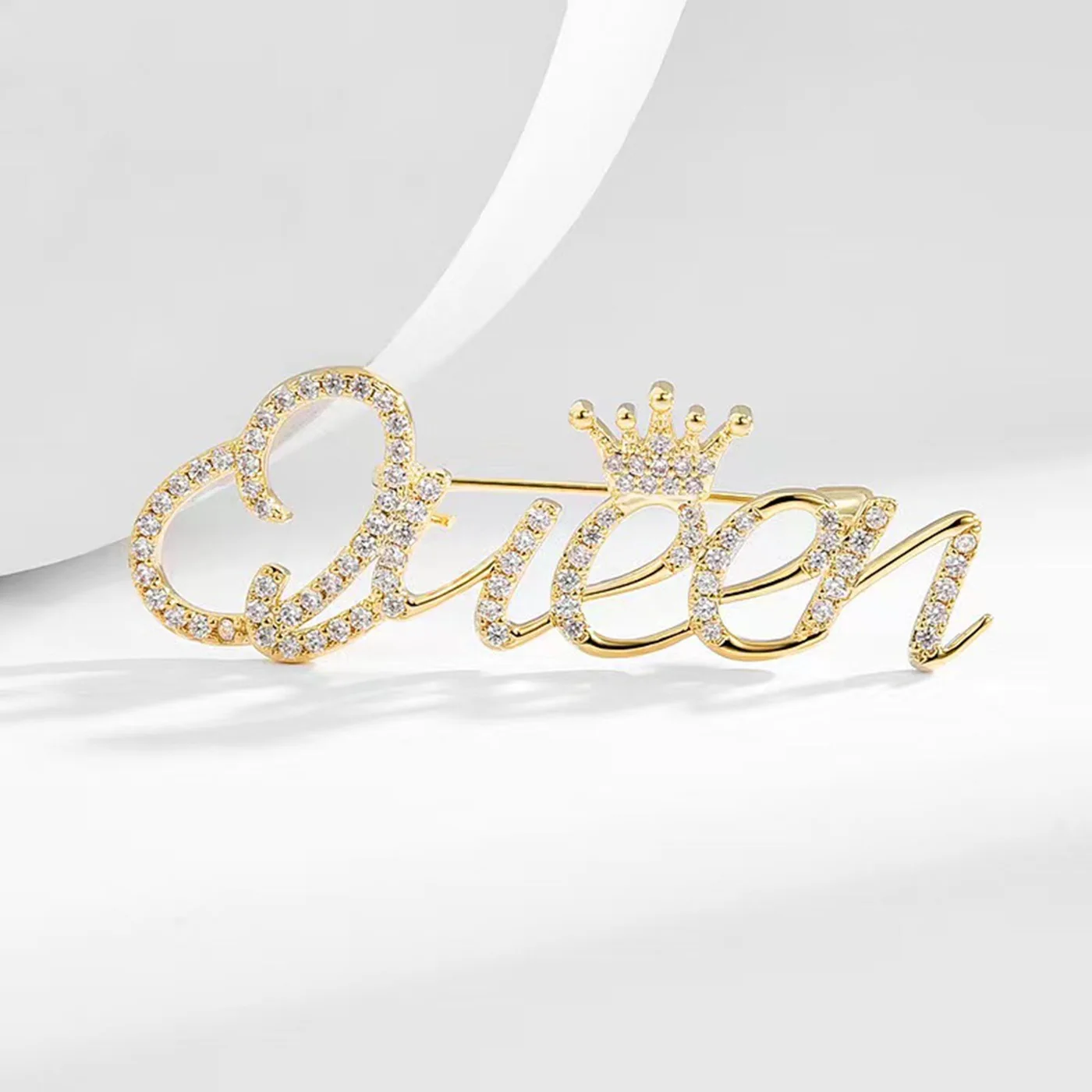 

10/50pcs Rhinestone Pins Letter Queen Brooch DIY Accessories Crown Brooch for Clothing Attachment