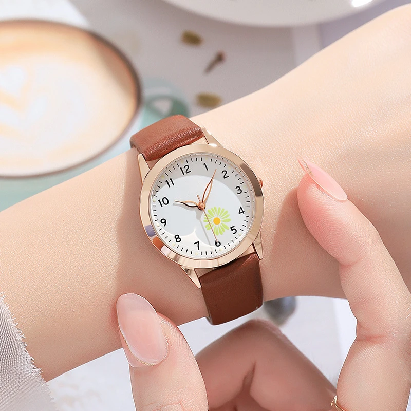 Ladies Wrist Watches Luminous Women Simple Watches Casual Leather Strap Quartz Watch Clock Montre Femme Relogio Feminino