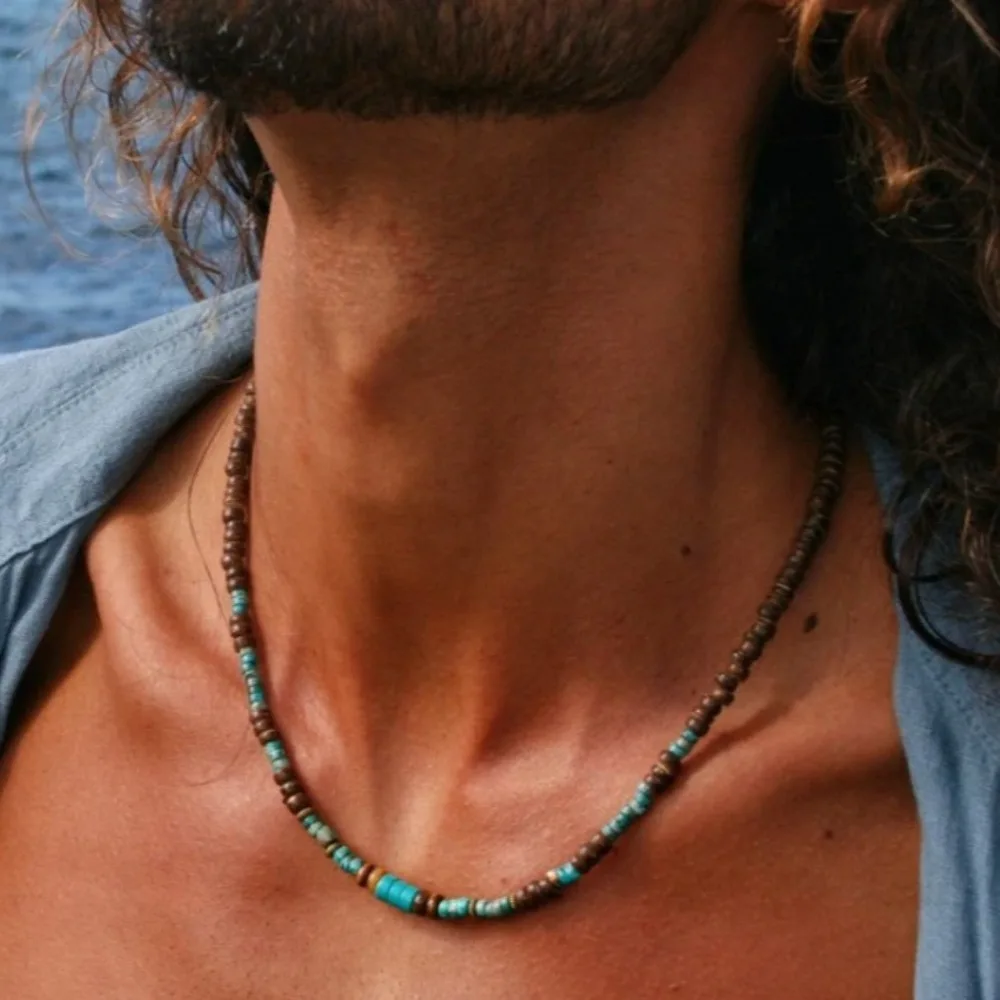 Bohemian Coconut Shell Heishi Bead Necklace Minimalist Vintage Surfer Choker Clavicle Chain for Men Beach Daily Wear Accessory