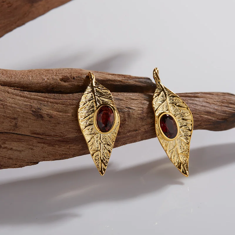

Personalized Fashion Leaf EarringsS925Pure Silver Natural Gemstone Inlaid Earrings Light Luxury Elegant Earrings Wholesale