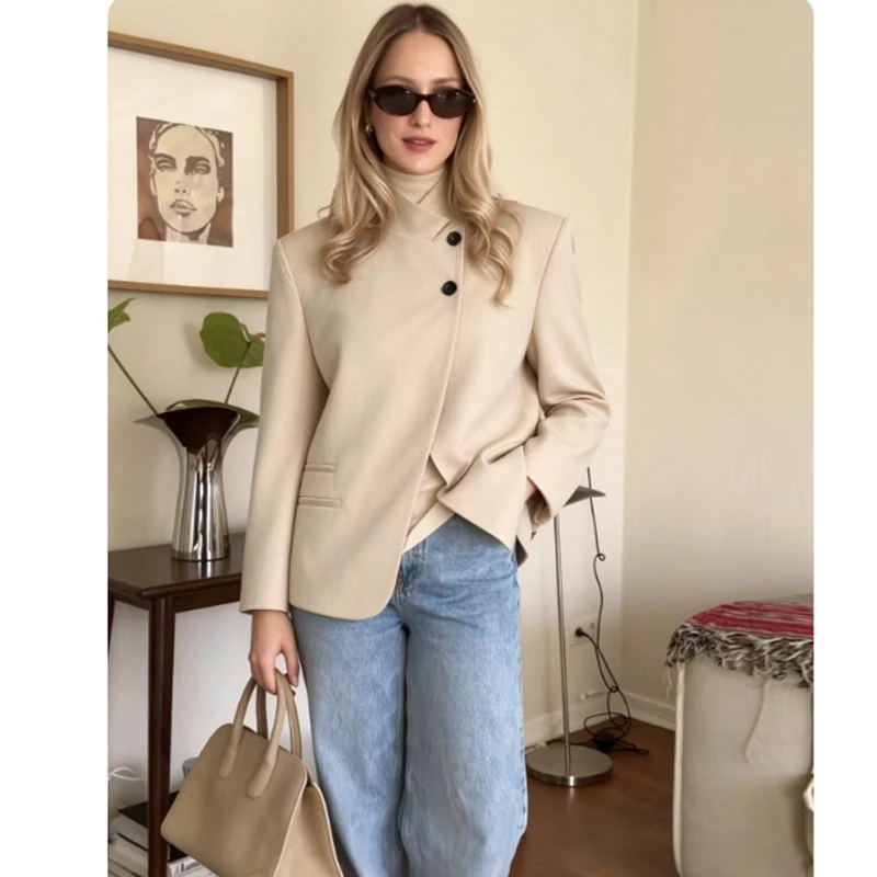 Thumbnail 4 - #6 Best Jackets to Buy In 2026