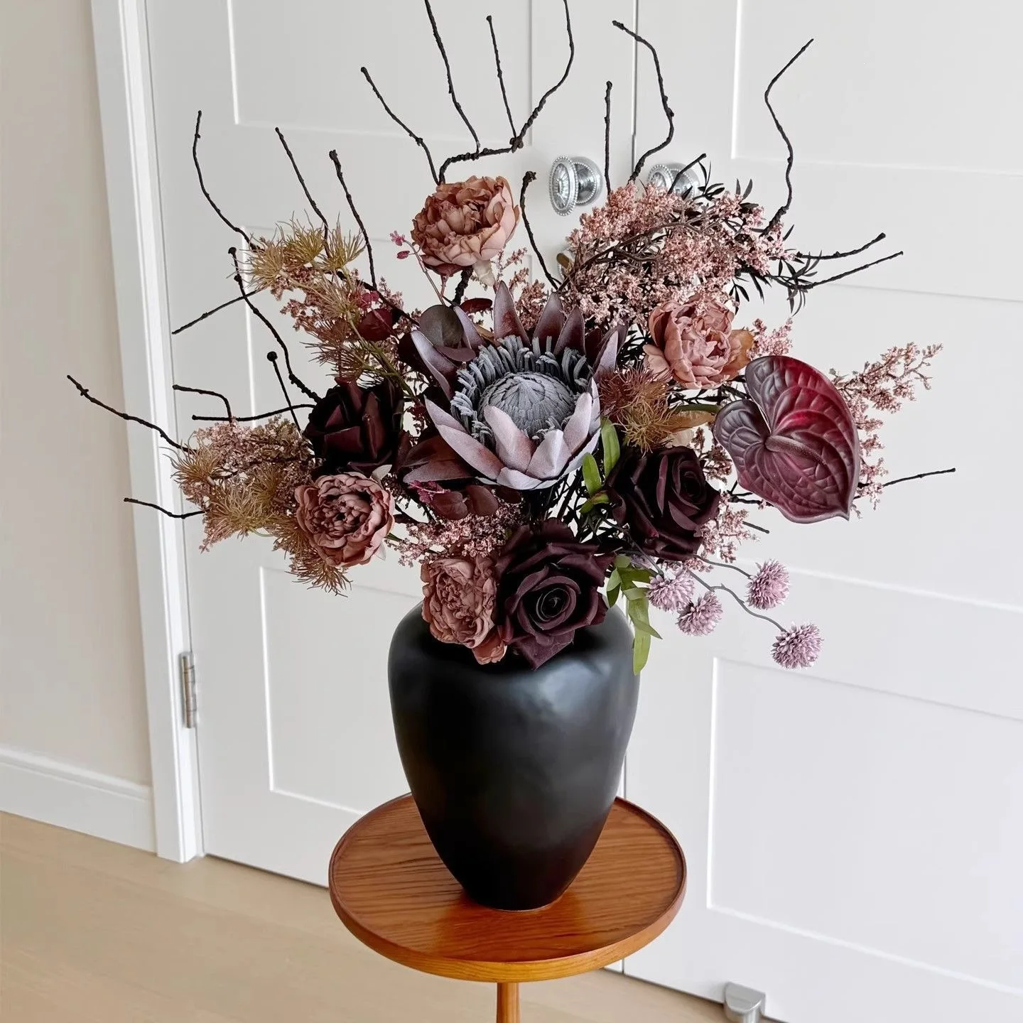 Bouquet living room dining table realistic floral decoration