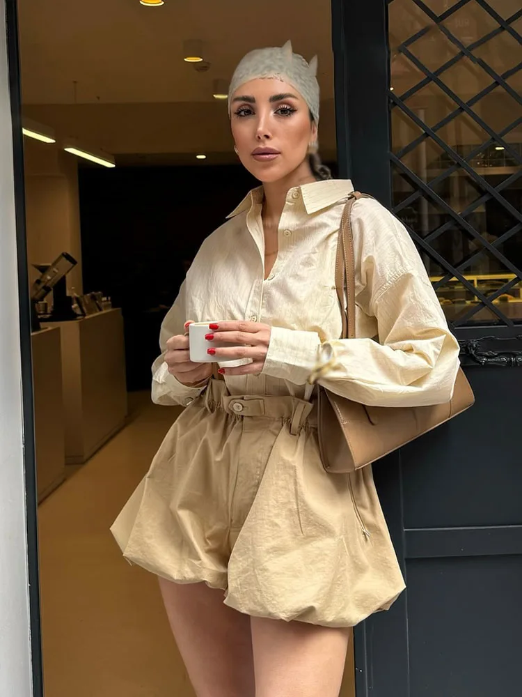 HH レディースファッション バルーンバージョン ミニショーツ 無地 スリム ボタン ジッパー ポケット付き ゴムウエスト トレンド ボトムス 春 2025