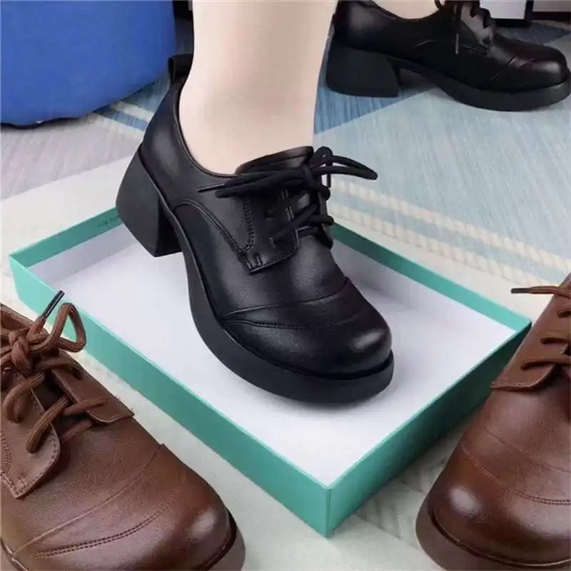 

Comfortable Chunky Heel Slip-On Women's Shoes Soft Bottom Casual Fashion Work Mom Shoes British Style Small Leather Shoes