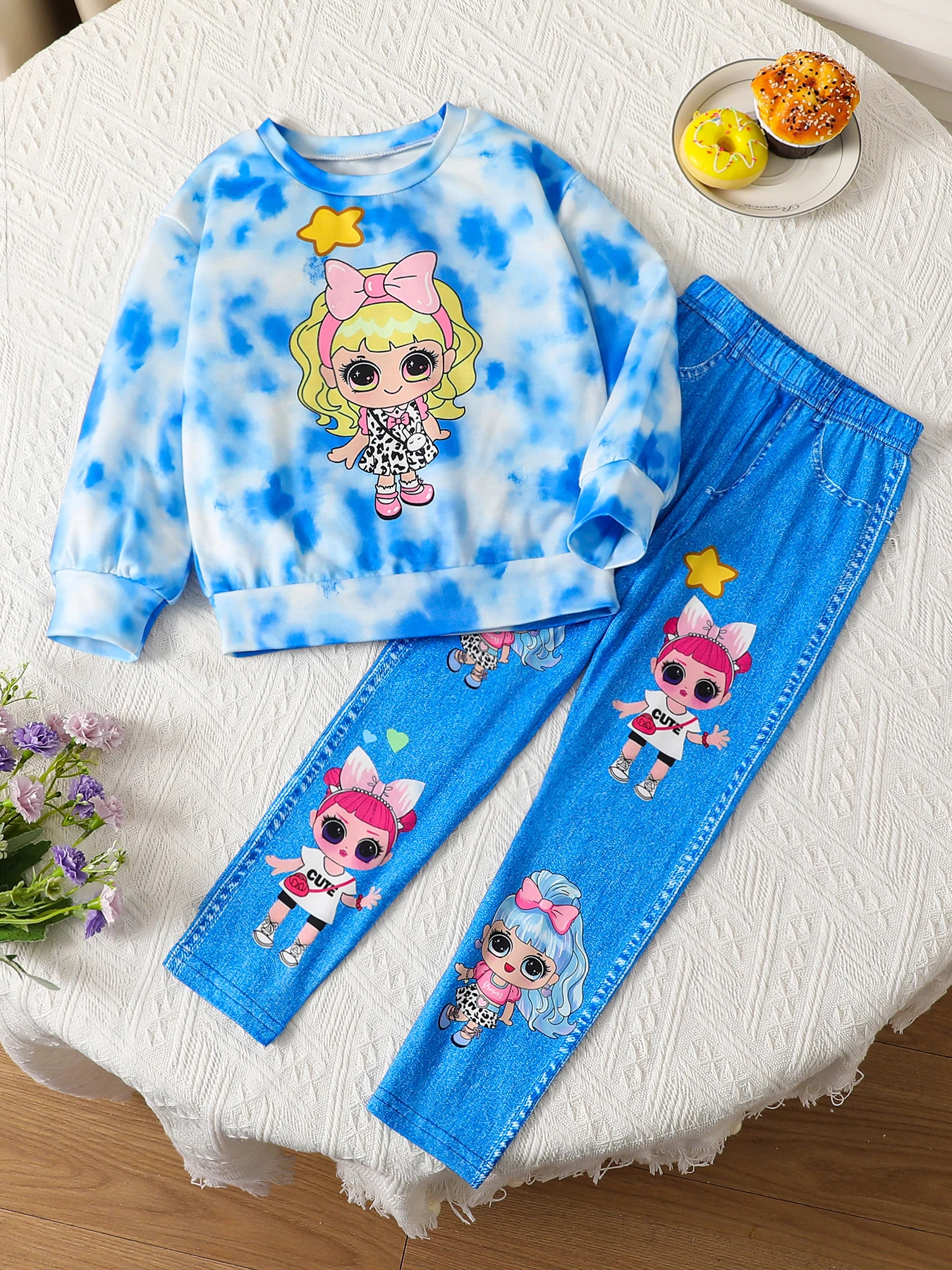 Children's clothing, girls' autumn fashion two-piece set, sky blue printed top+blue cartoon printed imitation denim slim pants