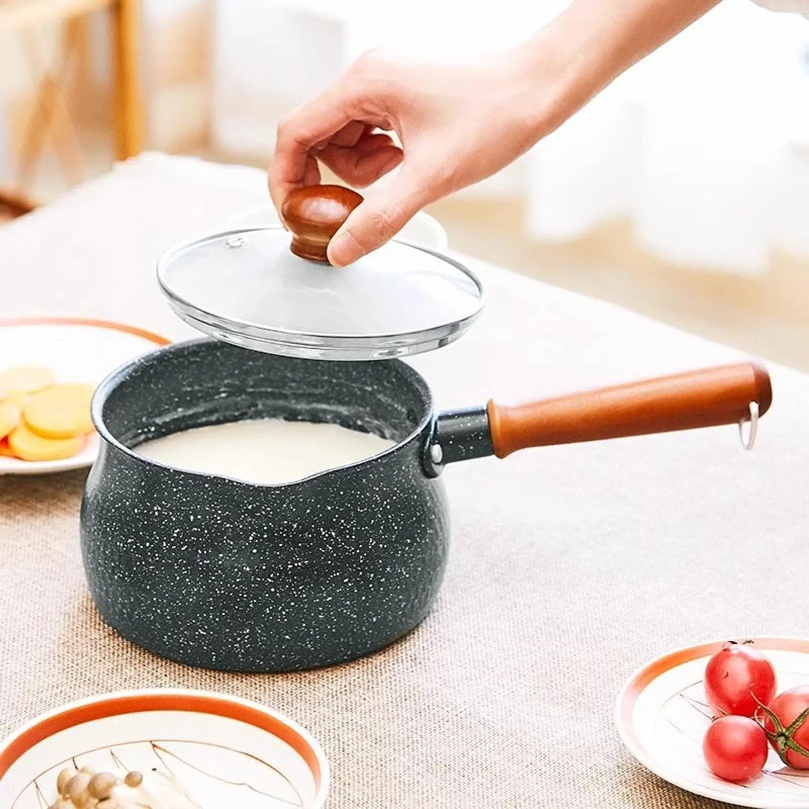 Sauce Pan Milk Pan Chocolate Melt Pan Wooden Handle Non Stick Coating Milk Boiling Flat Small Saucepan Soup Pot for RV Travel