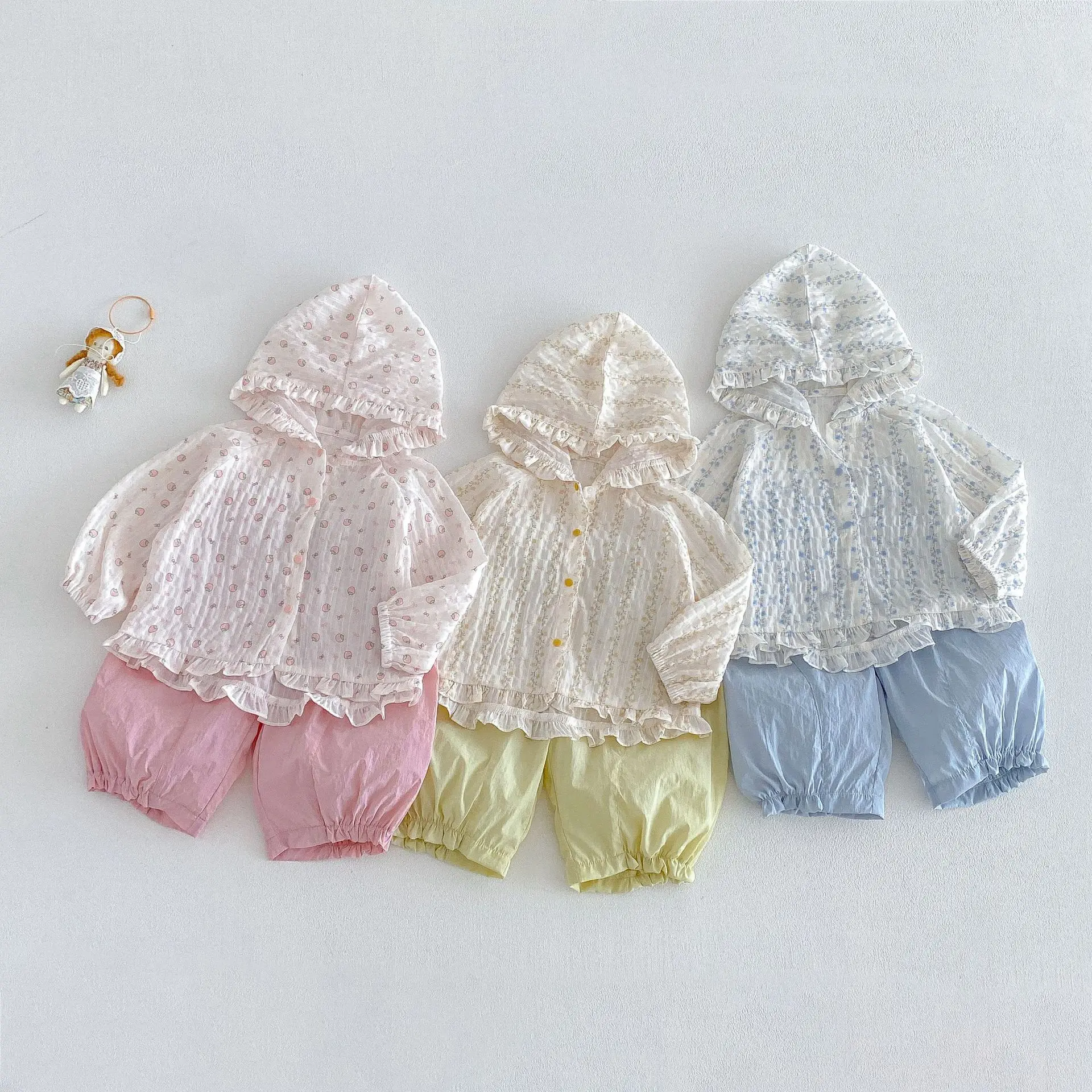 Girls' Cartoon Air-conditioned Shirt 2026 New Summer Baby Full Page Floral Print Hooded Jacket for Children's Summer Wear