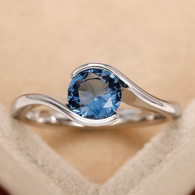 Huitan Luxury Solitaire Band pierścionki damskie z niebieska cyrkonia sześcienna proste i eleganckie obrączki ślubne 2022 Trendy biżuteria