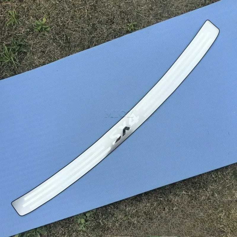 

For Suzuki SX4 2007-2012 Car Covers High Quality Stainless Steel Rear Windowsill Panel Rear Bumper Protector Sill Car Styling
