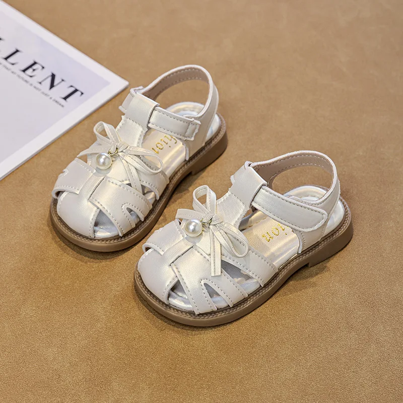 New Kids Summer Beach Sandals Hollow-out Baby Girls Flat Shoes Wedding Party Breathable Children Princess Dress Sandals with Bow
