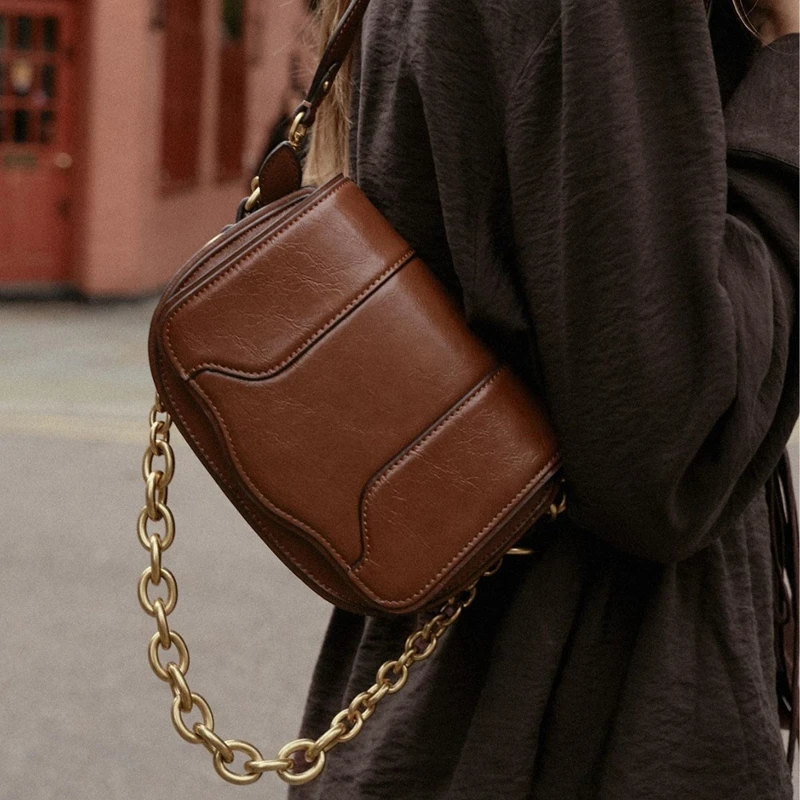 

Женская винтажная однотонная маленькая сумка через плечо с седлом и клапаном, модная сумка через плечо из искусственной кожи с широким ремешком