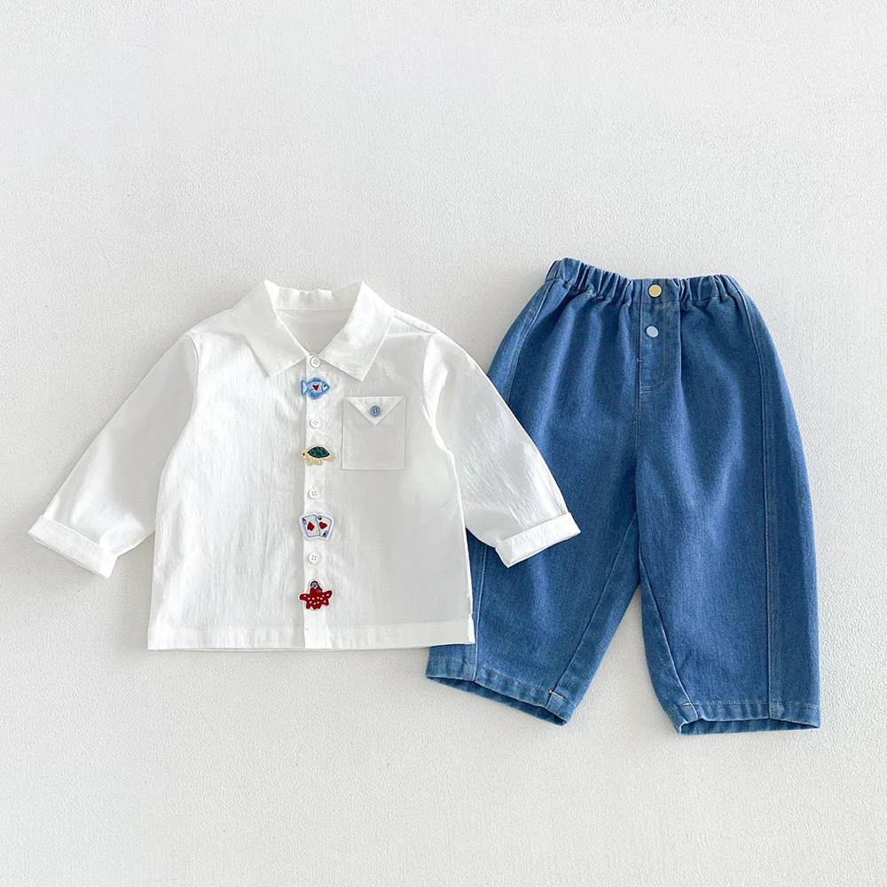 2026 Herbst Kinderhosen Einfarbige Mädchen-Jeanshosen Schlichter Stil Herbst-Jeans für Jungen Weiche Haremshosen – Detail 18