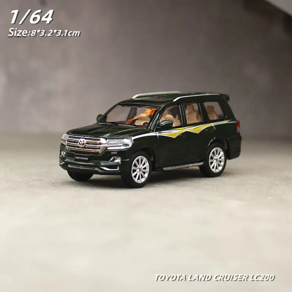 JKM 1/64 Model Car Land Cruiser LC200 Vintage Diecast Classic SUV Model Car Vehicle Hobby for Teenagers Gifts Collection