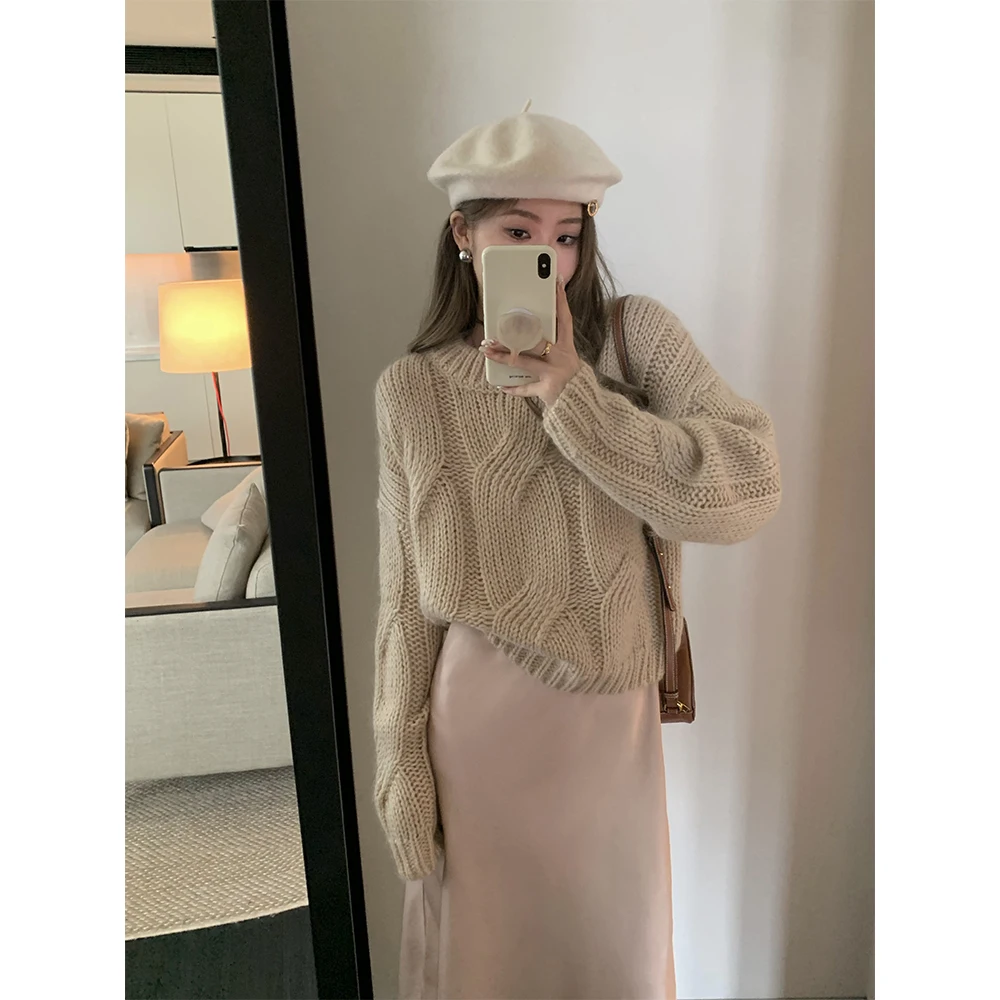 

Новый женский вязаный свитер цвета хаки свободного кроя, осенне-зимний, в стиле lazy fashion, с круглым вырезом, длинными рукавами, повседневный топ