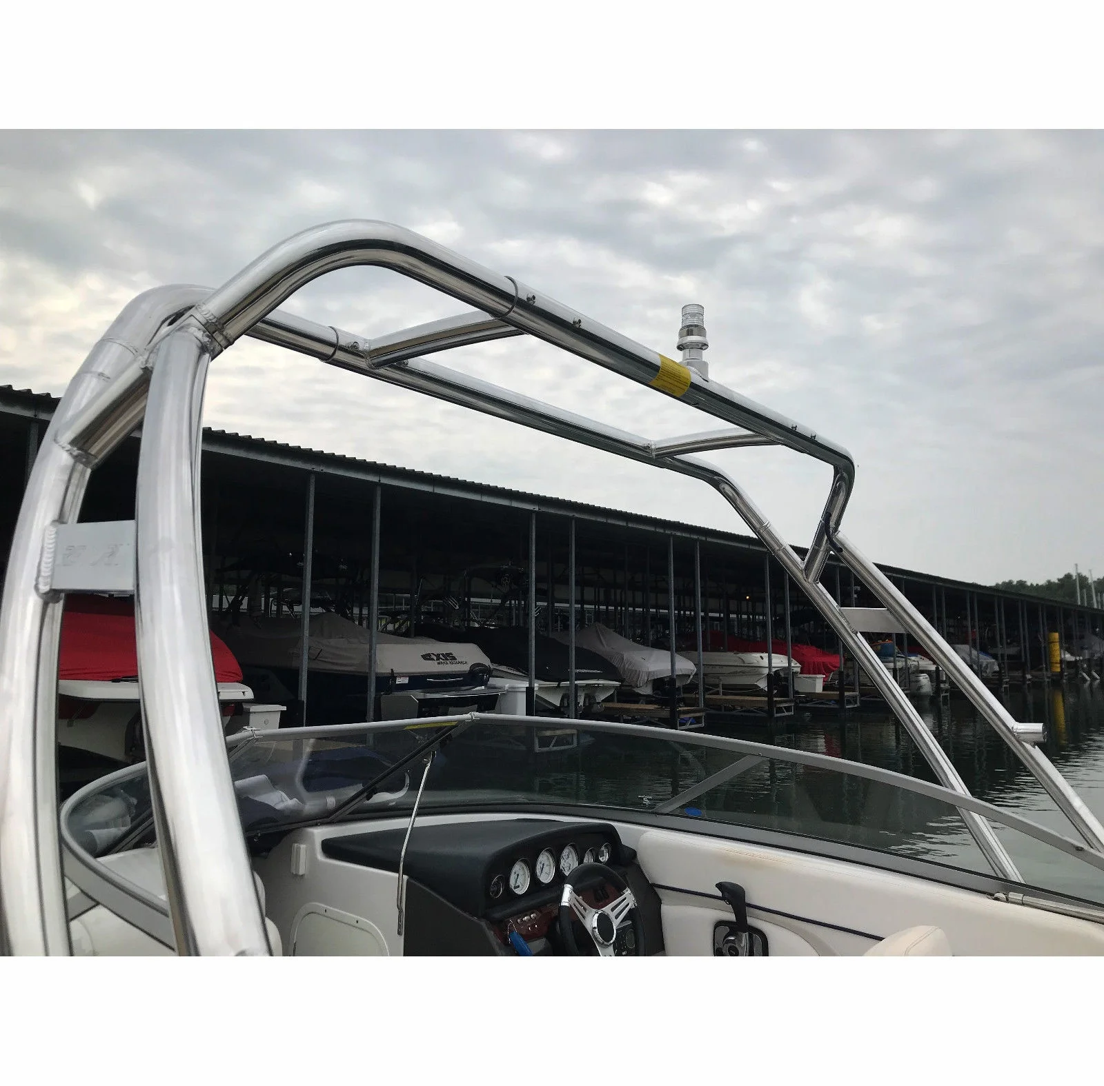 Reborn Forward Facing Launch Boat Wakeboard Towers Polished Easy Installable and Foldable Water Sports Boat Wake Tower