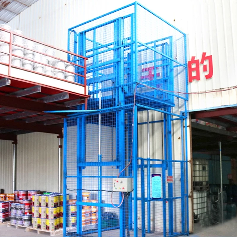 Outdoor rail hydraulic lift 1T lifting platform Simple small fixed outdoor wall-mounted freight elevator