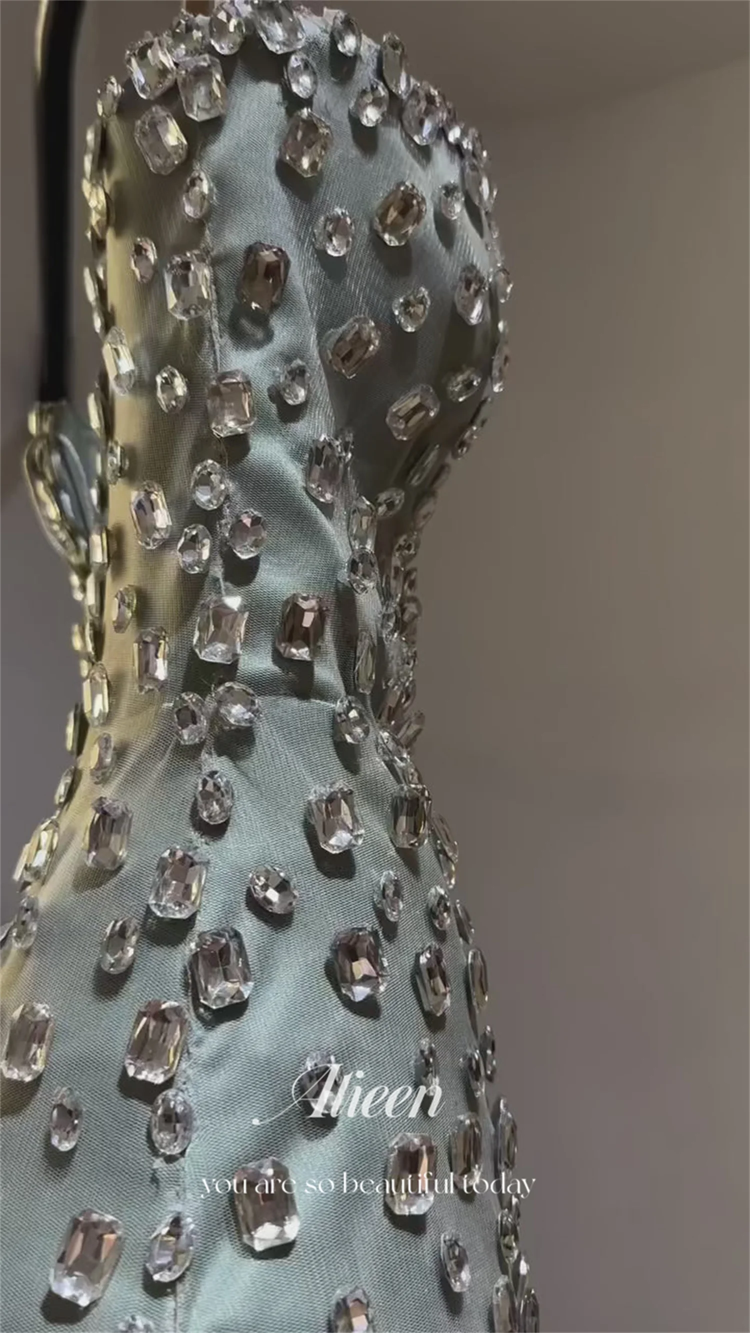 Aileen Vestidos De Festa فساتين حفلات الزفاف للمناسبات الخاصة مخصصة فستان سهرة من الساتان للحفلات الراقصة 2025