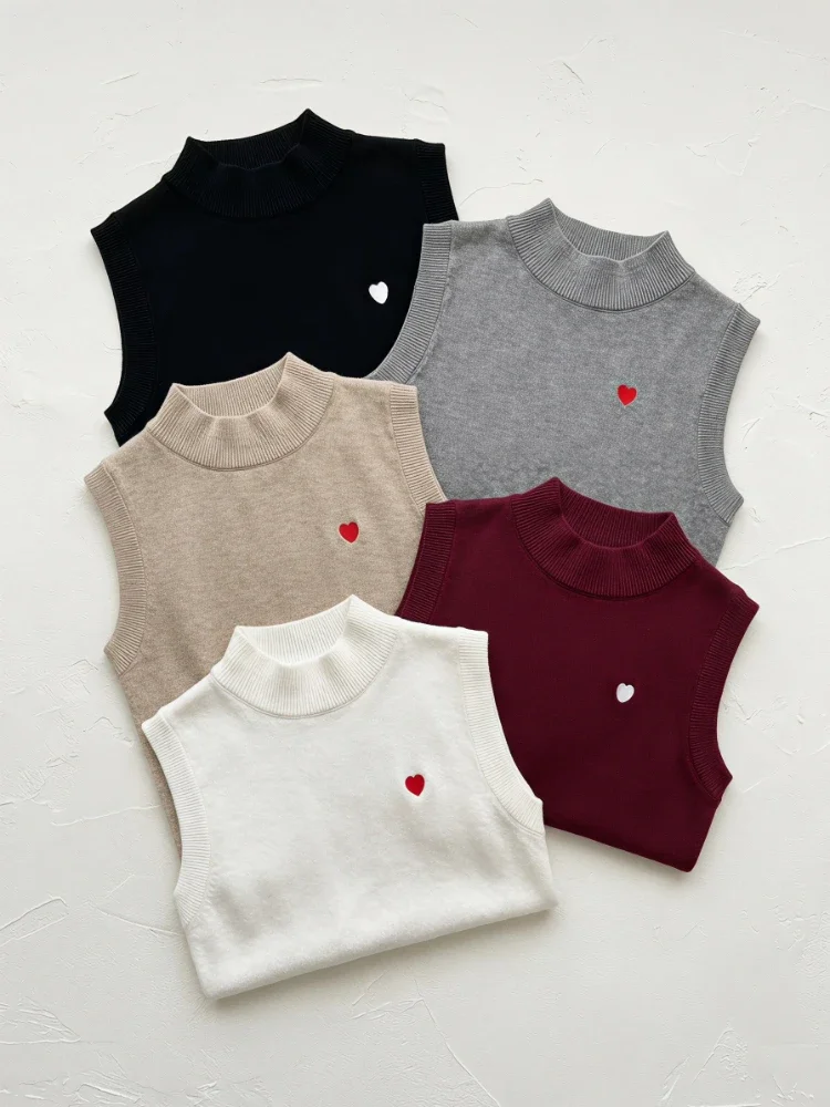 Korean Style Versatile Slim Crop Top Sleeveless Knitted Base Layer Vest Casual All-match Solid Summer Women Tank Tops Waistcoat