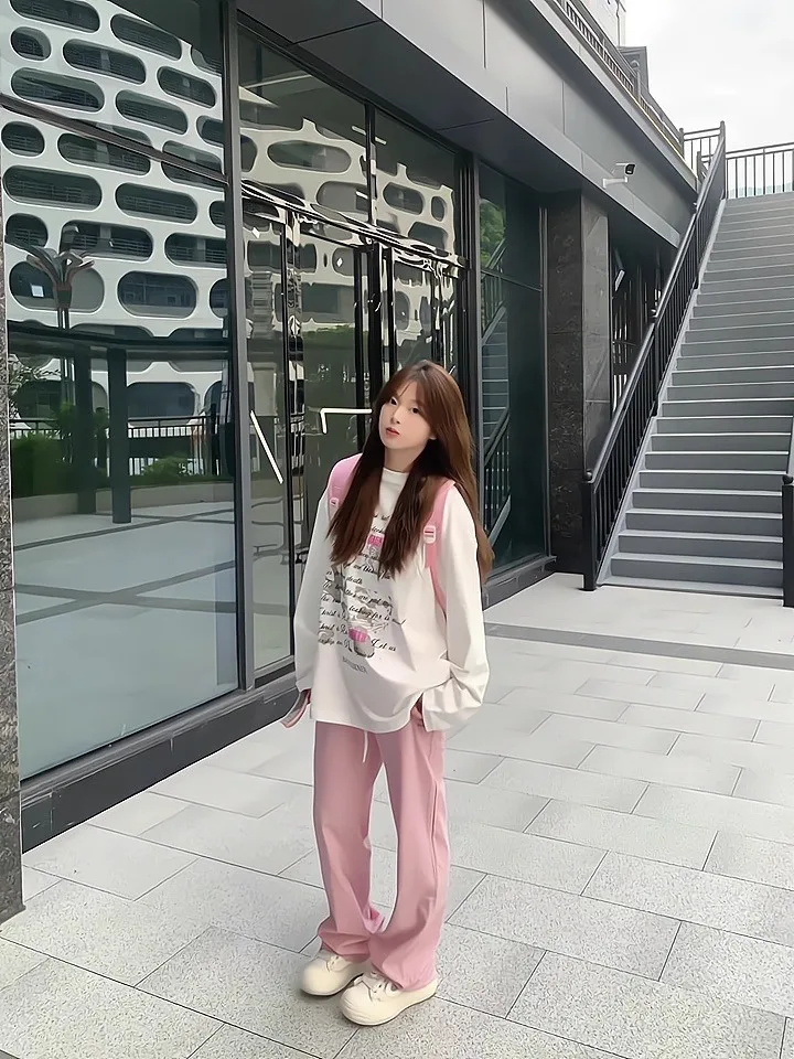 Jesienna koszulka z długim rękawem damska luźna bluzka z nadrukiem codzienna moda uliczna damska koszulka prosta basic biała koreańska bluzka damska