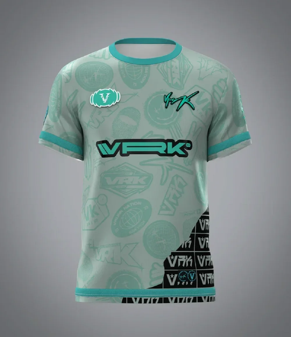VRUNK Herren-T-Shirt mit lockerem Schnitt, atmungsaktivem Material, feuchtigkeitsableitenden Eigenschaften, kurzen Ärmeln und Rundhalsausschnitt, versehen mit einem stilvollen 3D-Druck. – Detail 2