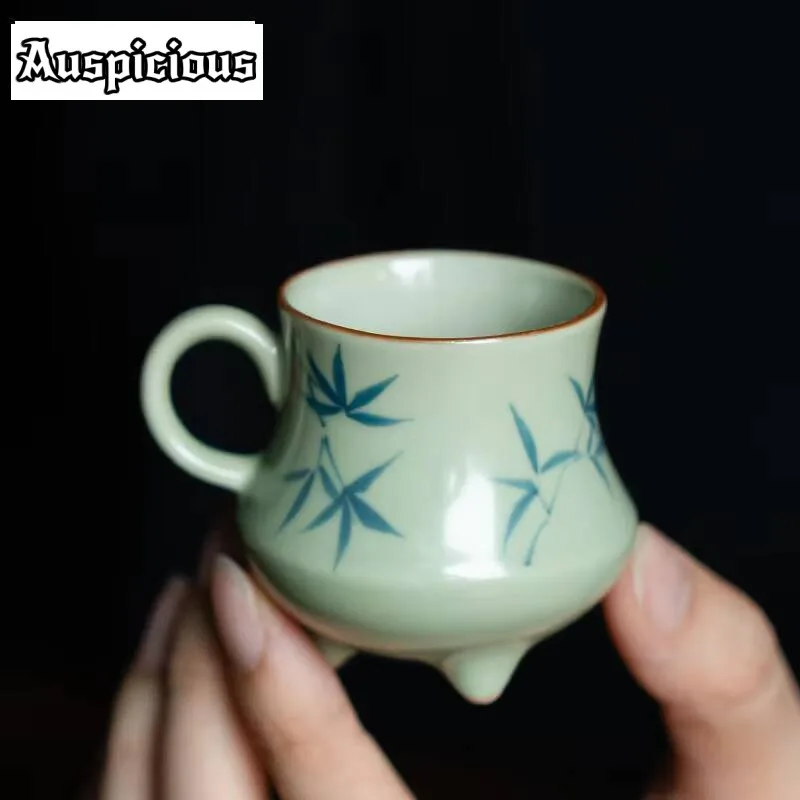 

2pc/lot Plum Green Master Cup Hand-painted Green Bamboo Teacup Ceramic Three Legged Cup With Handle Tasting Mug Cafes Craft 50ml