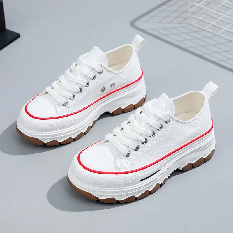 2025 classic canvas shoes women's spring and summer new products student platform heightening versatile board shoes