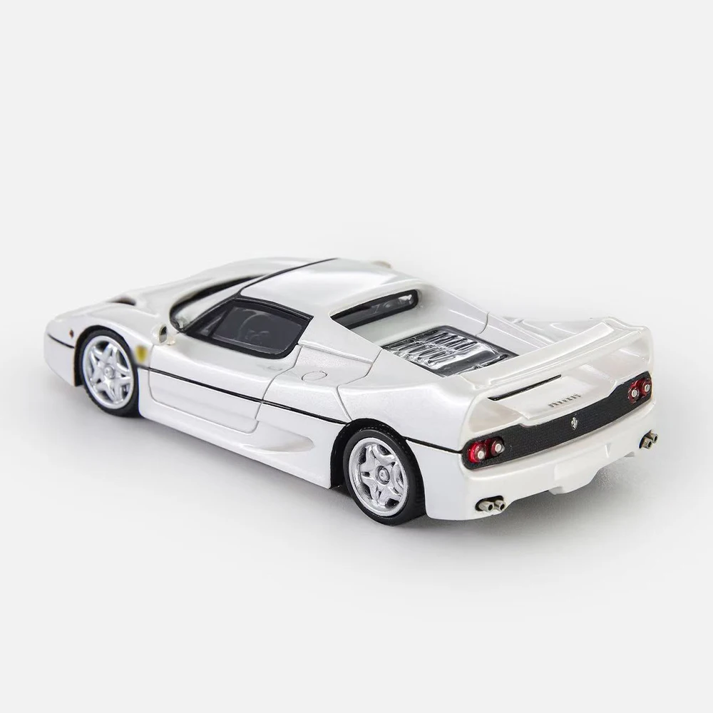 โมเดลรถซูเปอร์คาร์ F50 สเกล 1/64 ผลิตจากเรซิ่น ยี่ห้อ Nice Auto NA ของสะสมสำหรับผู้ใหญ่ พร้อมกล่องโชว์