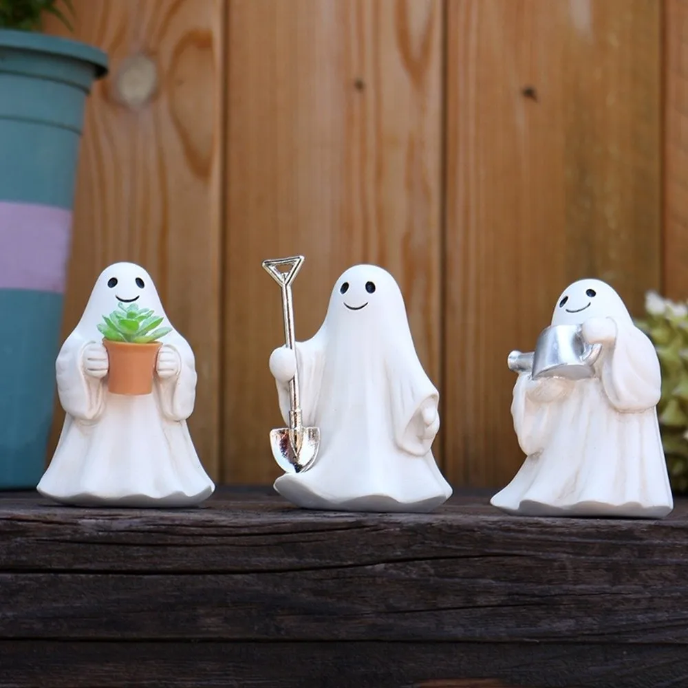 

3pcs Cute Design Ghost Ornaments Resin Material Spooky Style Halloween Ghost Figurines Cartoon Shape Resin Gardening Statue