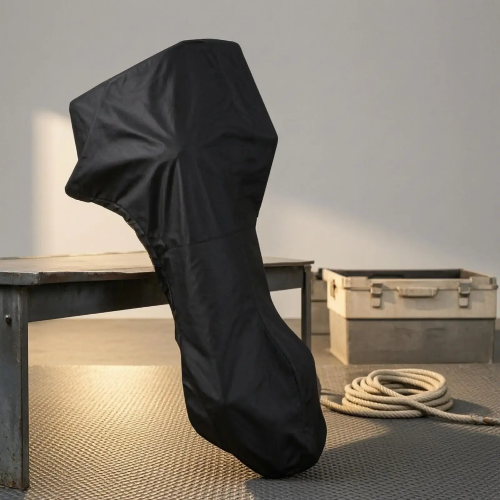 Durable Outboard Motor Cover for Marine Engines 210D Polyester Silver Coating with Bottom Drawstring for Secure Fit