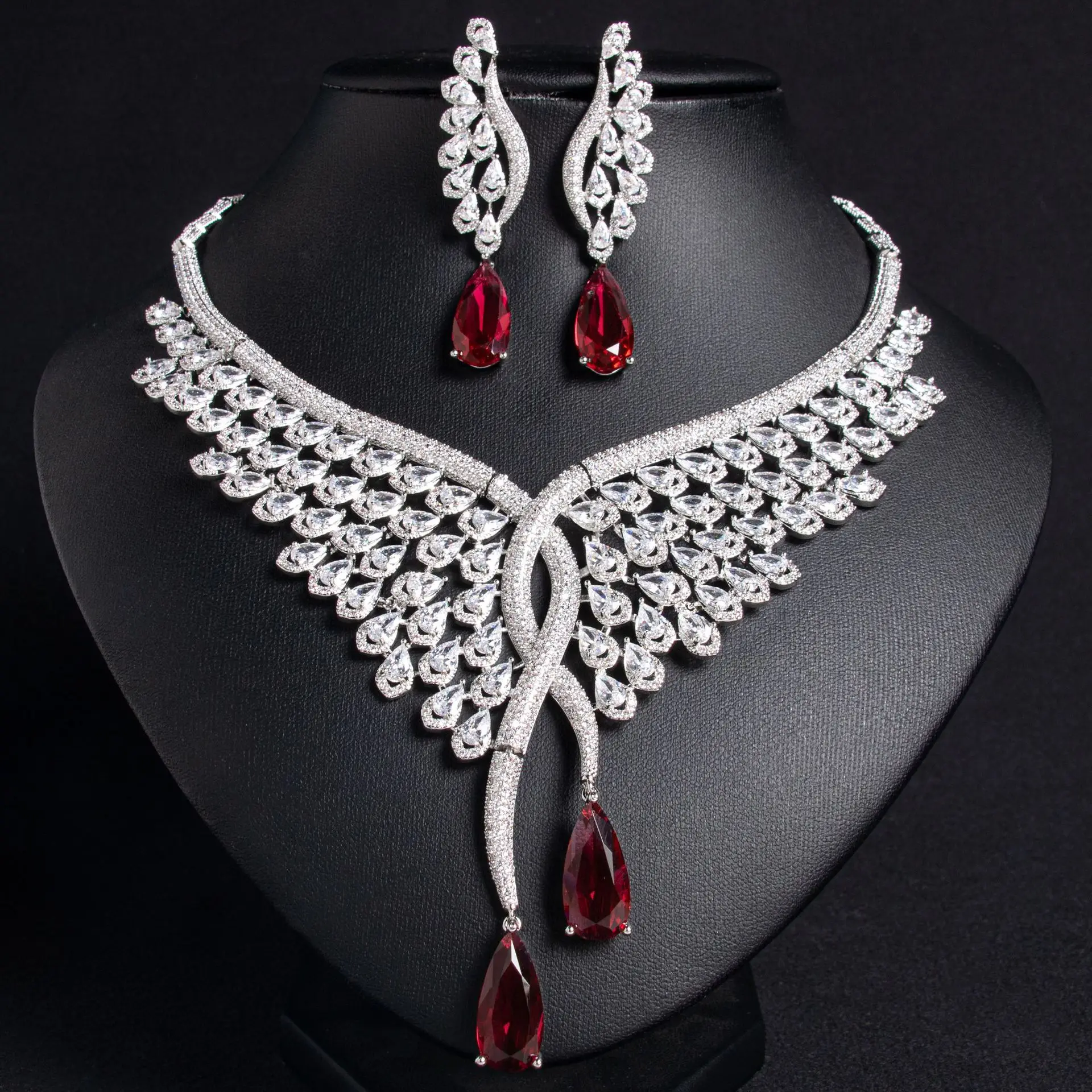 European and American Water Drop Zircon Wing Earrings Bridal Necklace Fashion Zircon Necklace