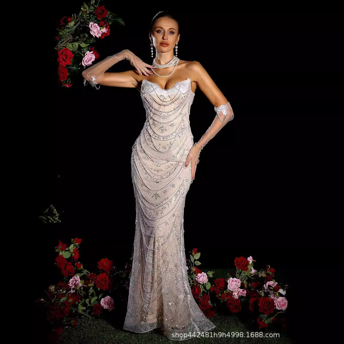 ชุดสตรีสีขาว SHEER ถุงมือหรูหรา Pearl Rhinestone ชุดราตรี Haute Couture งานแต่งงานชุดราตรีชุดราตรี