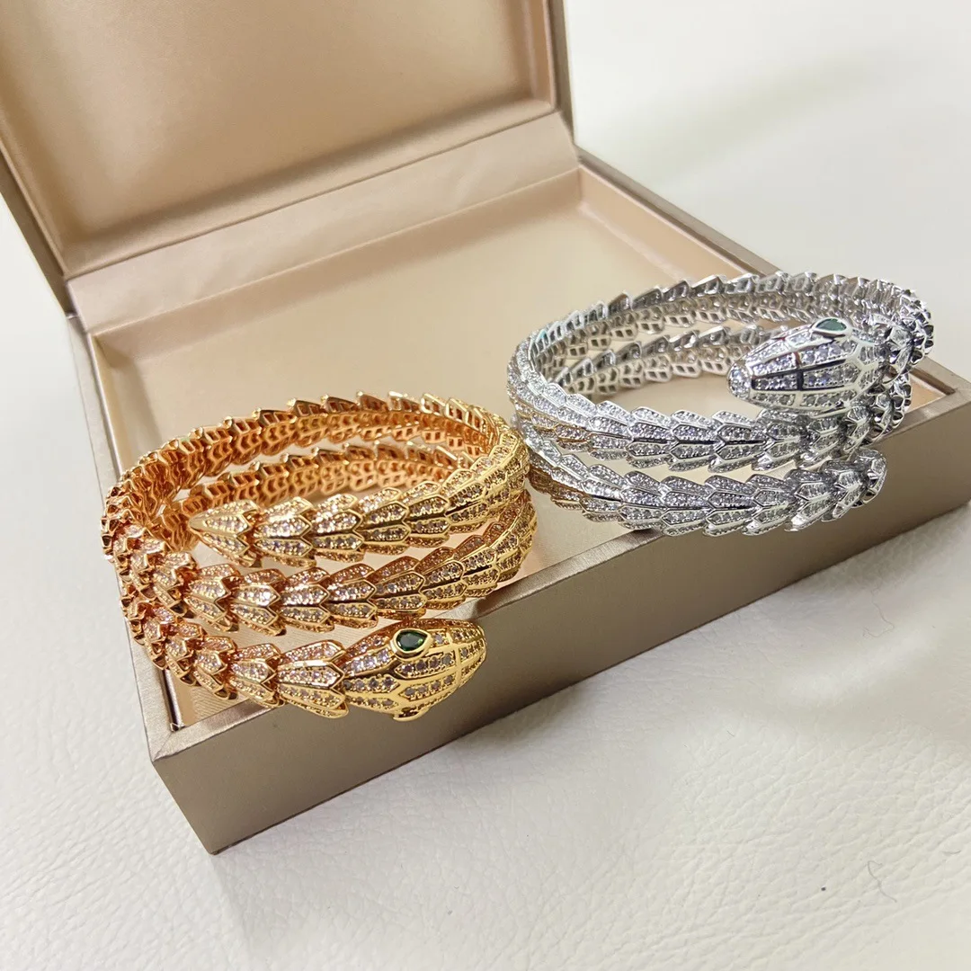 

2025 New fashion zircon inlaid snake bracelet, light luxury vintage jewelry for women