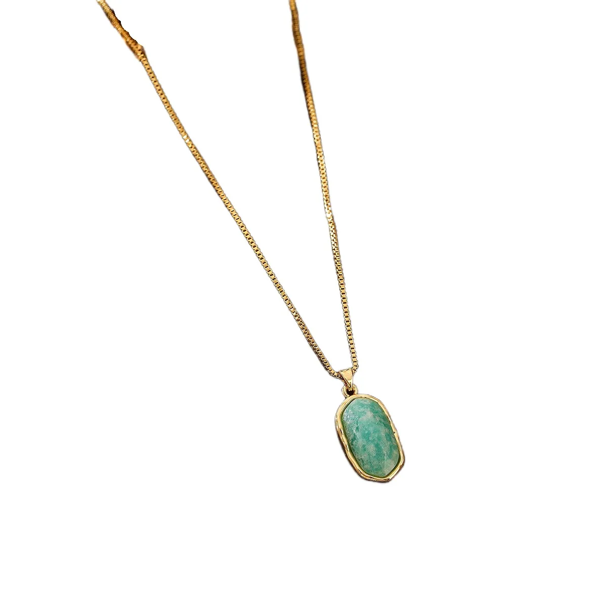 Lavender fragrance natural ice transparent crushed ice geometric pendant necklace - fashionable and versatile accessory