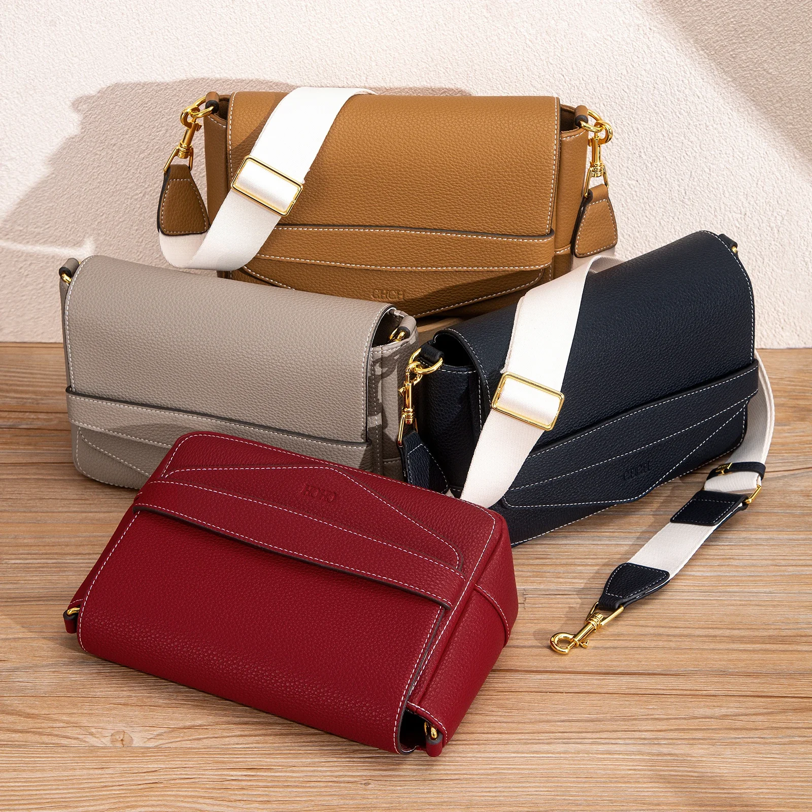 

C- H shoulder Bags Grey Simple High Quality Texture Flip Cover Bags Soft Square Bag Woman Commuter