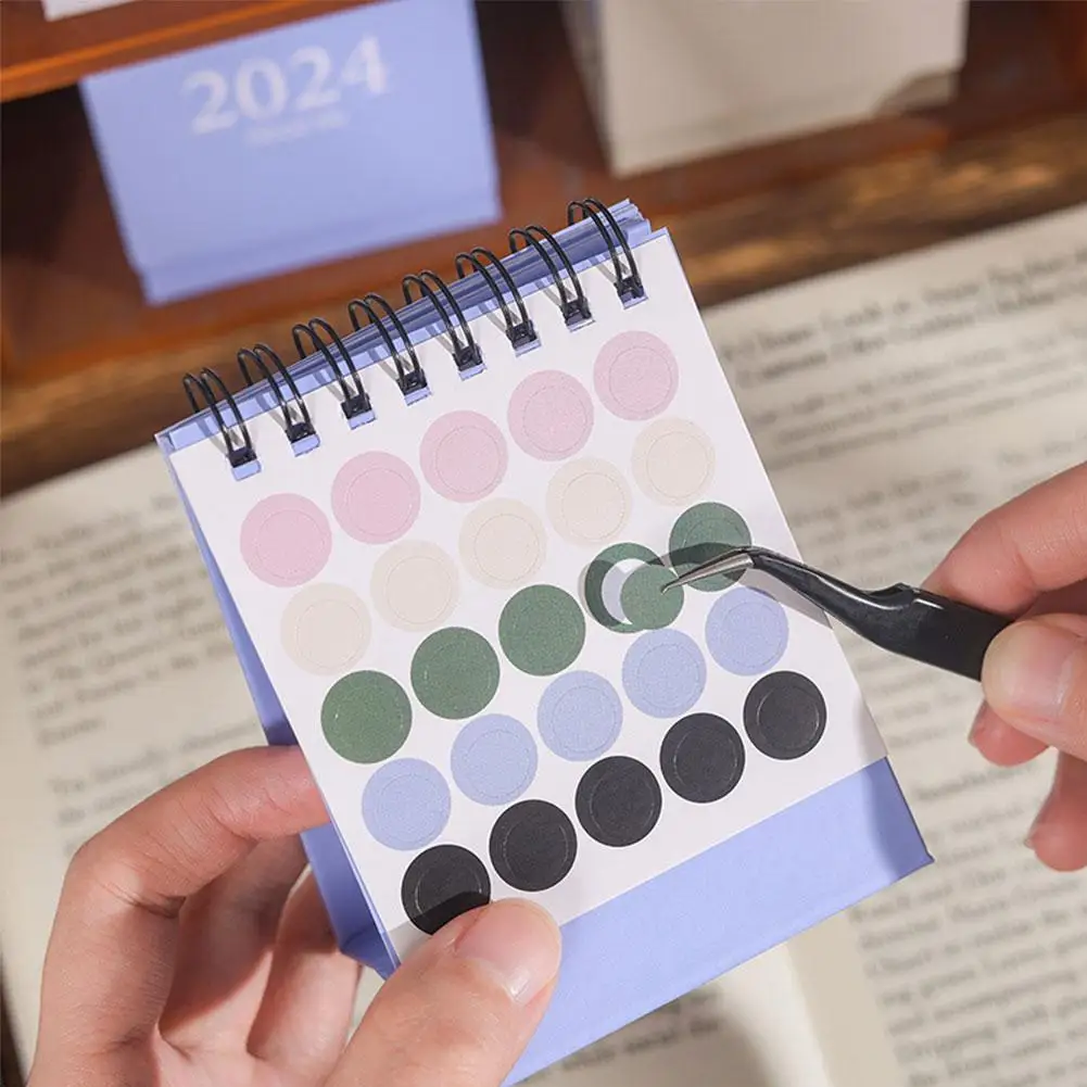 2024 Mini-Bureaukalender Voor Planner Schema Kantoorbenodigdheden Creatieve Kalender Dagelijkse Mini-Ins Stijlbare Kalender