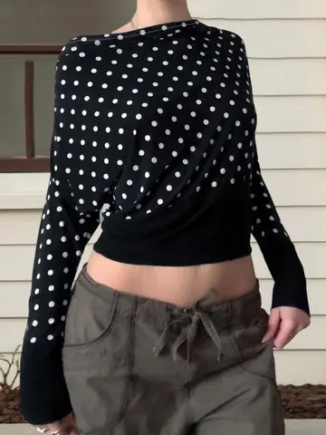 Women s Floral Print Ruffle Off Shoulder Long Sleeve Blouse Casual Loose Fit Tunic Top for Summer Vacation Beach Party