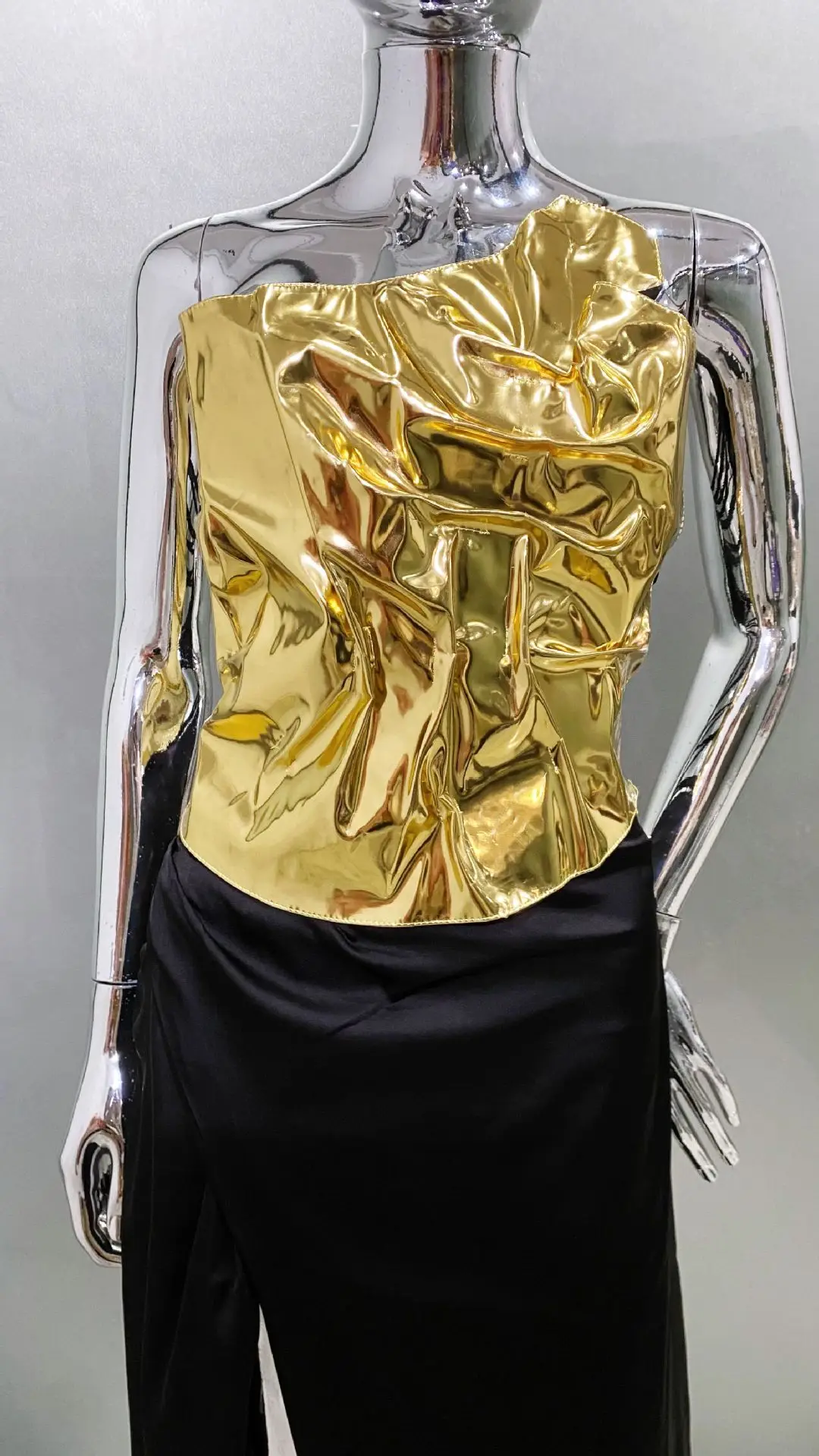 Abiti da festa sexy senza spalline in raso con spacco alto per le donne Lusso 2025 Estate Nuovo Patwork Celebrity Club Wear Abito da sera