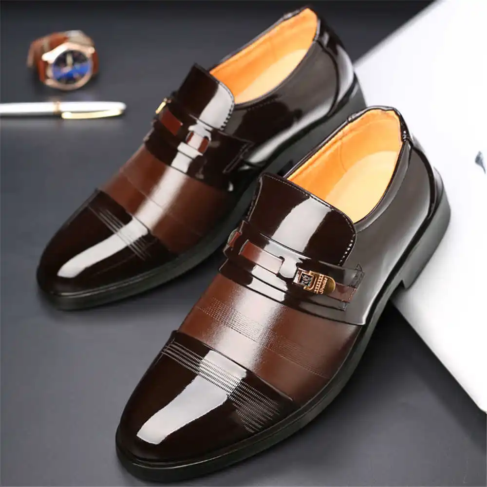 Mocassin Slip On Sport Sneakers For Men Loafers Wide Boots Luxury Shoes Men Leading Street Trend Cool Vietnam Popular Goods