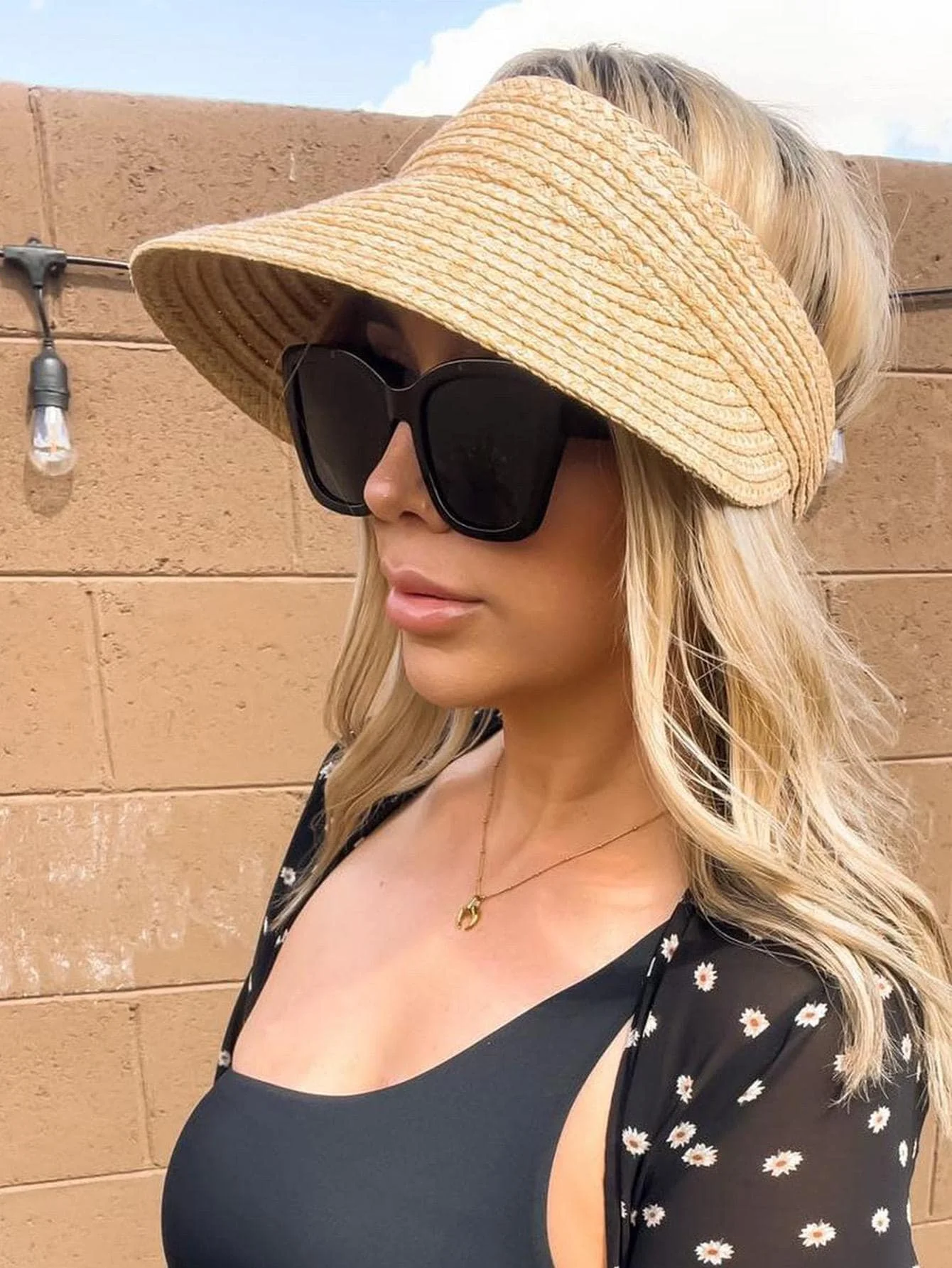 

Adjustable Raffia Straw Hat, Unisex UV Protection Foldable Wide Brim Sun Hat, Casual Versatile Bohemian Retro Street Elegant Style, Spring/Summer